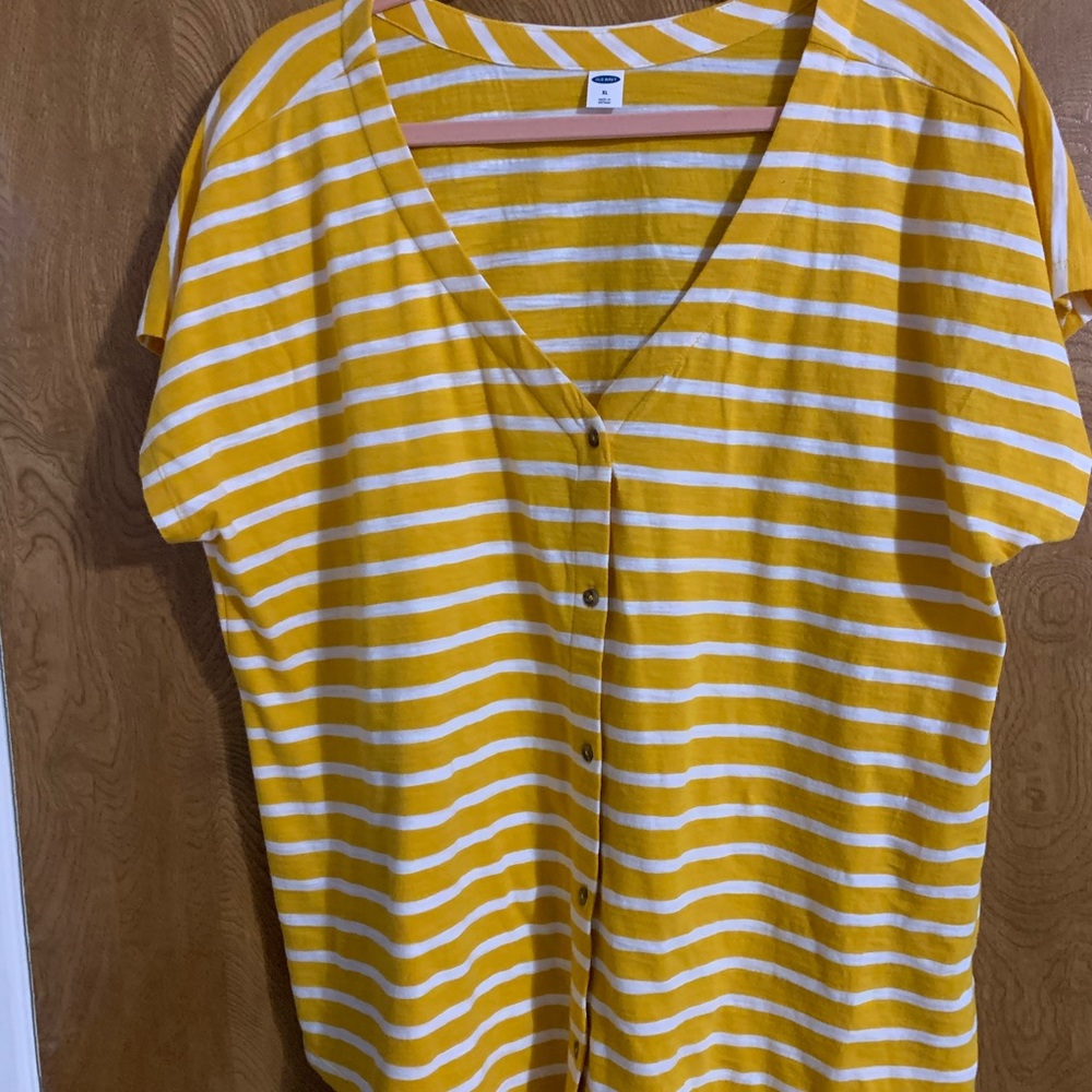 Old Navy Mustard & white striped top